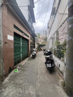 thumb-019f68dc-e9dc-7be1-af4d-6a587fd48454